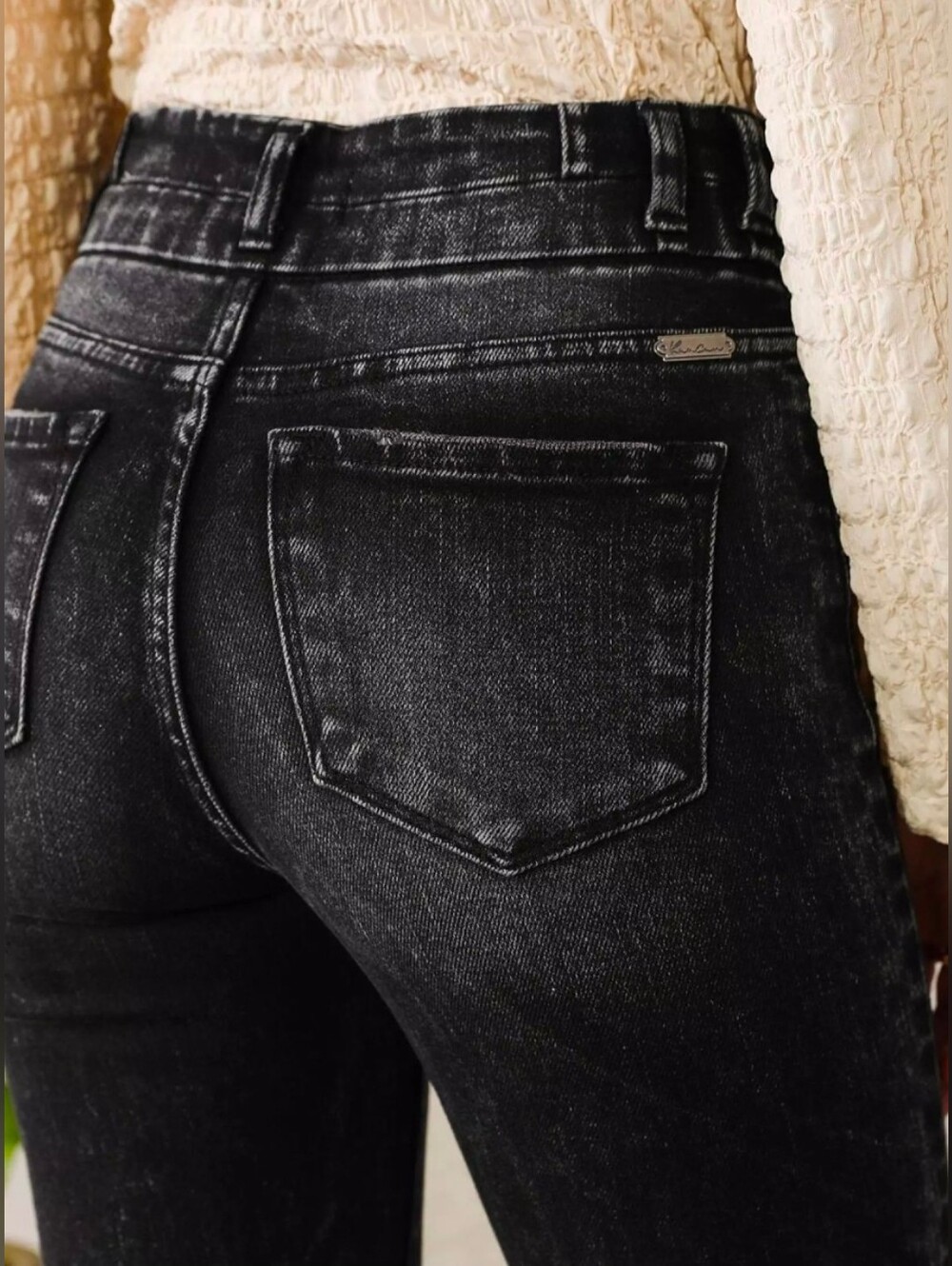 KanCan Black Signature Distressed Denim Jeans Dz. 30